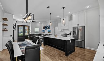 4229 Hampton Dr, Benton, AR 72019