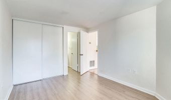4418 PEMBROOK VILLAGE Dr 121, Alexandria, VA 22309