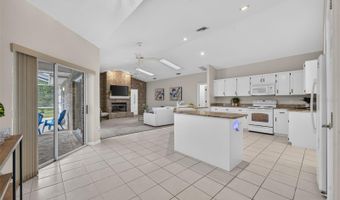 1303 ACRES Dr, Apopka, FL 32703