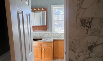 14096 Mitchell Ct, Basehor, KS 66007