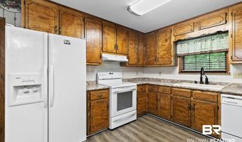 300 Norwood Ct, Bay Minette, AL 36507