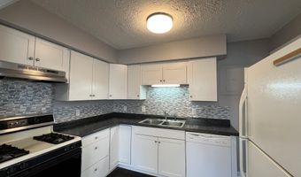 402 Sanborn St, Aberdeen, NC 28315