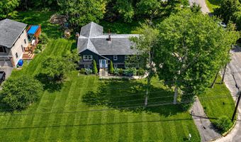 11 Ark Rd, Branford, CT 06405