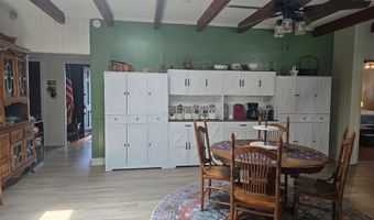 2101 Robinhood Rd, Albany, GA 31707