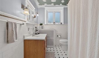 2445 W Allen St, Allentown, PA 18104
