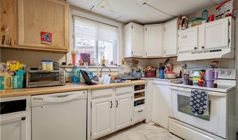 1214 W Wilbeth Rd, Akron, OH 44314