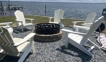 215 River Rd, Arapahoe, NC 28510