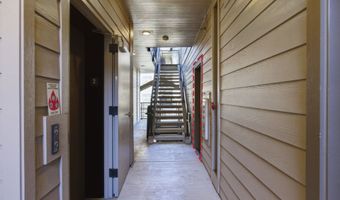13875 SW MERIDIAN St 222, Beaverton, OR 97005