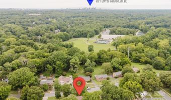 6917 Lancer Dr, Charlotte, NC 28226