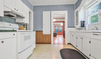 124 N HILL St, Amity, AR 71921