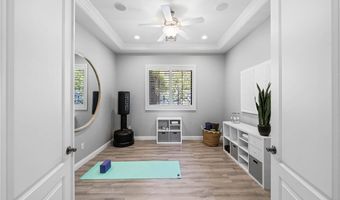 29 Soaring Bird Ct, Las Vegas, NV 89135