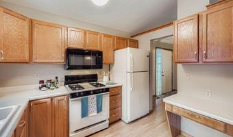 7765 Havenwood Cir, Woodbury, MN 55125