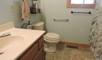674 Johnson's River Bend Ln, Bakersville, NC 28705