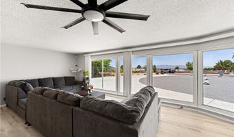15103 Kinai Rd, Apple Valley, CA 92307