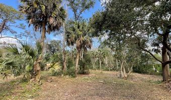 247 8th St, Apalachicola, FL 32320