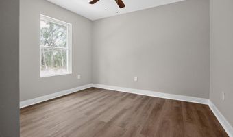 7172 W Greene St, Bay St. Louis, MS 39520