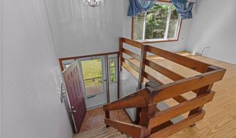 125 Lewis Farm Rd, Coventry, RI 02827