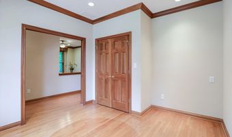 4380 Nottinghill Dr, Avon, IN 46123