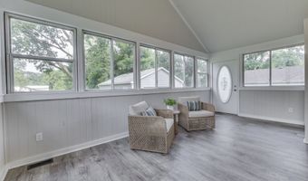 8722 Shelby St, Indianapolis, IN 46227