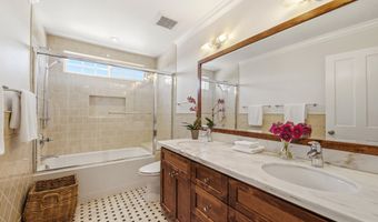 5801 Middle Crest Dr, Agoura Hills, CA 91301