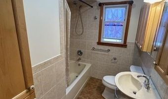 156 W 21ST St 2, Bayonne, NJ 07002