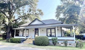 135 S Canoe Rd, Atmore, AL 36502