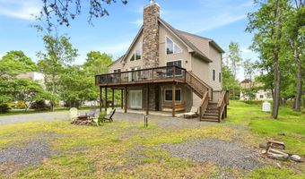 15 Bishop Cir, Albrightsville, PA 18210
