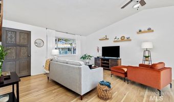 8491 W Holbrook Ct, Boise, ID 83704