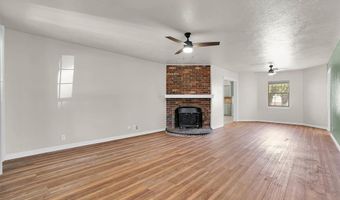 1422 N Hudson St, Altus, OK 73521