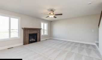 4206 NE 3rd St, Ankeny, IA 50021