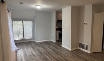 64 Country Place Ct 64, Alpharetta, GA 30005