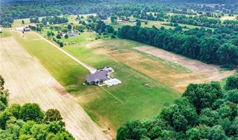 961 Industry Rd, Atwater, OH 44201