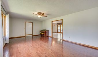 17304 Mary Lee Dr, Abingdon, VA 24210