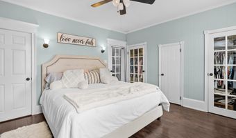 4130 PECHIN St, Philadelphia, PA 19128