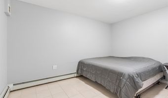 62 Crosby Ave, Albertson, NY 11507