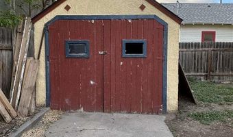 403 1ST Ave, Bayard, NE 69334