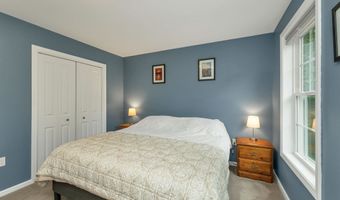 19 Linwood Dr, Alton, NH 03809