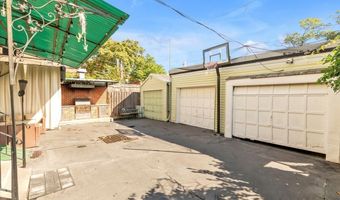 87-15 92nd St, Woodhaven, NY 11421