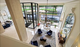 1300 ARMY NAVY Dr 816, Arlington, VA 22202