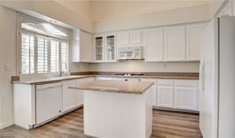 9500 Catalina Cove Cir, Las Vegas, NV 89147