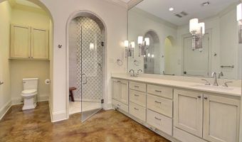 7470 Sevenoaks Ave, Baton Rouge, LA 70806
