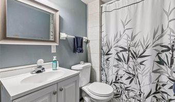 13927 Herald Ct, Apple Valley, MN 55124