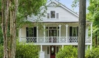 22128 5TH St, Abita Springs, LA 70420