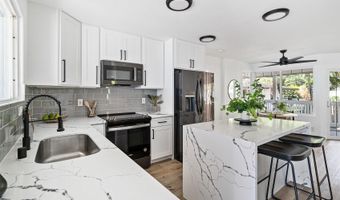 54-74 Kamehameha Hwy B, Hauula, HI 96717