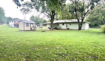 923 Rosemary St, Aurora, MO 65605