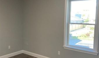 47 Tuckerman Ave, Middletown, RI 02842