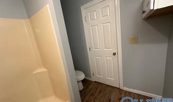 224 Dunn Dr, Albertville, AL 35950