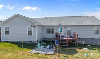 100 Lindsay Dr, Archdale, NC 27263