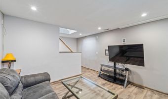 2914 SW Glenbrooke Blvd, Ankeny, IA 50023