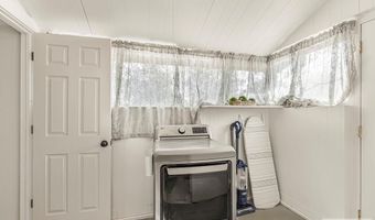 526 L St, Idaho Falls, ID 83402